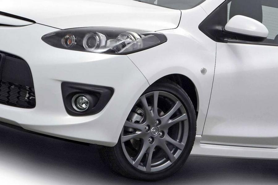  Mazda2 Fit For Fun 2009 года  (фото 2 из 2)